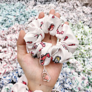 Scrunchies kèm charm mẫu bò sữa/bơ/bé đào/doraemon/khủng long
