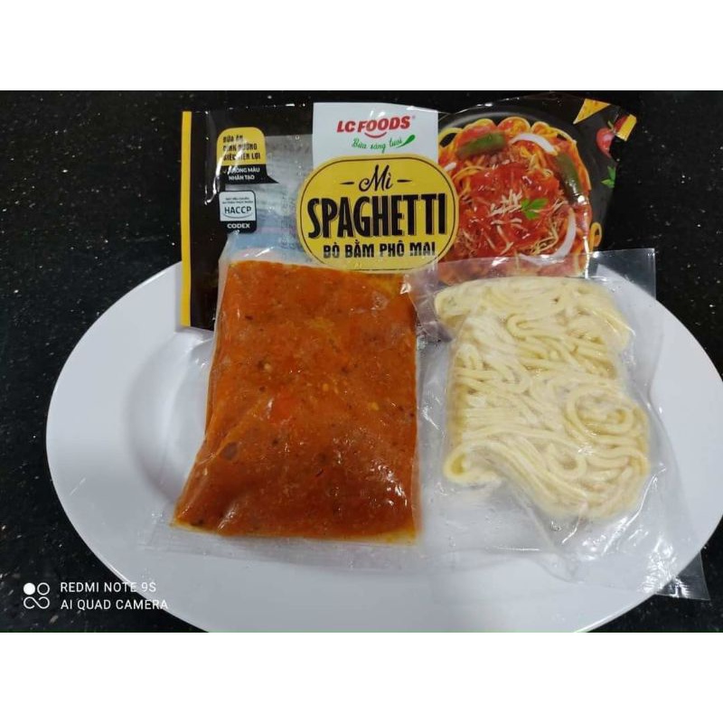 Mì spaghetti sốt bò bằm phô mai LC 270g