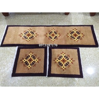 Thảm trải ghế gỗ