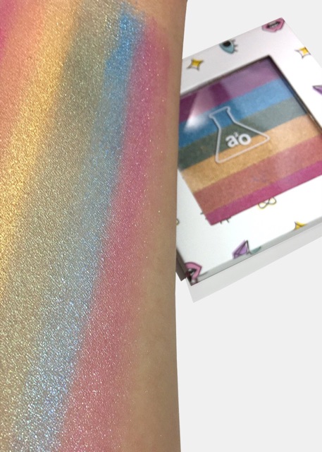 Phấn highlight và phấn mắt, phấn má 3 trong 1 aoa shopmissa rainbow