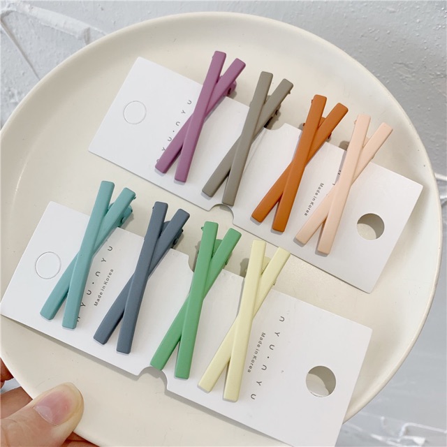 Set 4 kẹp chữ X nơ màu ngẫu nhiên