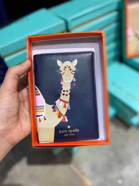 <CÓ VIDEO>🌈BAO PASSPORT KATE SPADE XUẤT FULLBOX🌈 | BigBuy360 - bigbuy360.vn