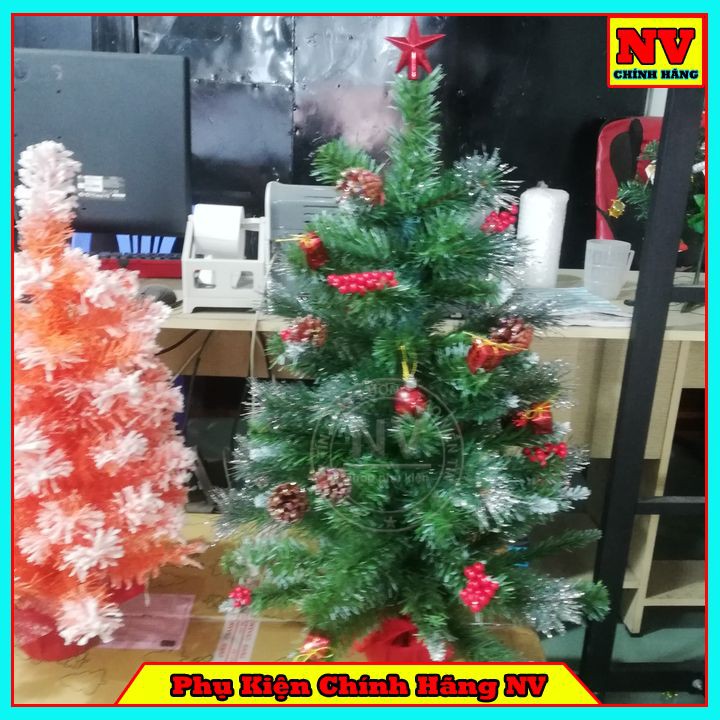 Cây Thông Noel Phủ Tuyết Đế Bọc Vải