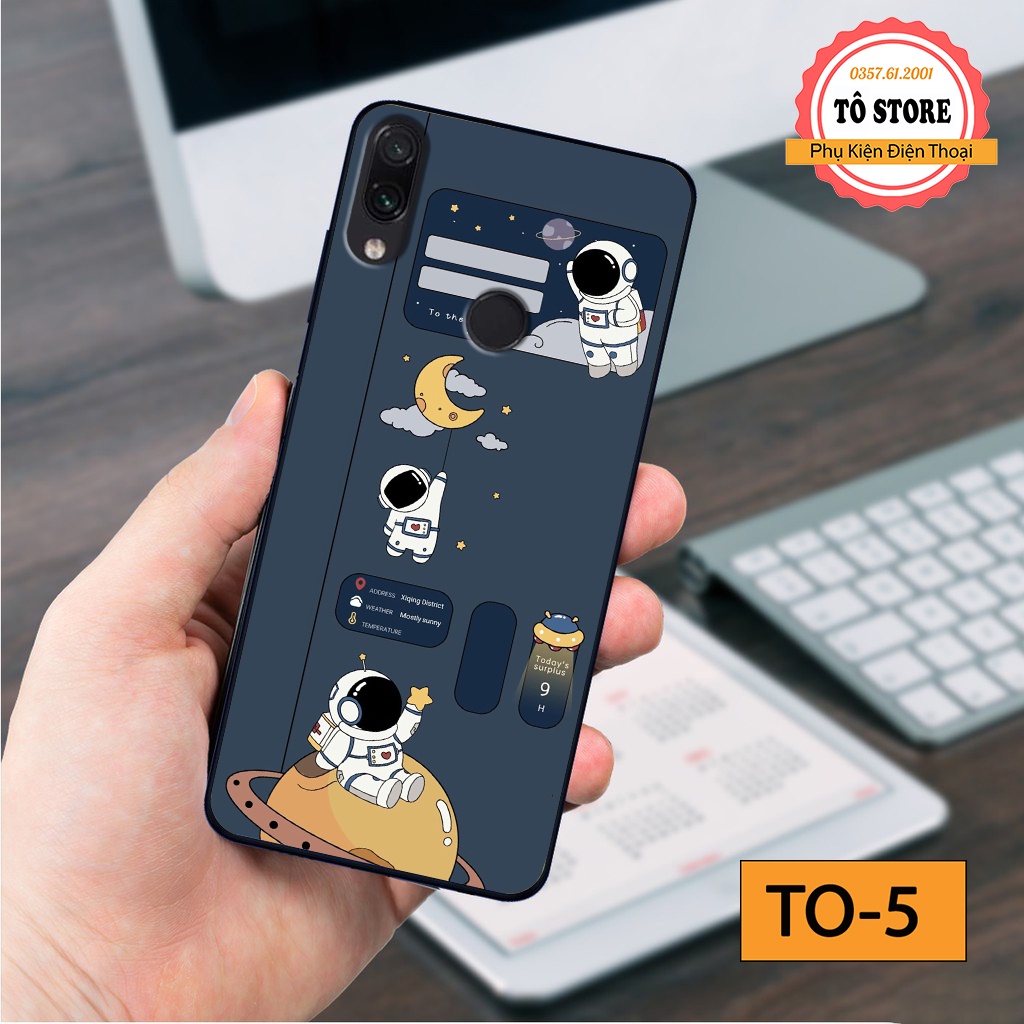 Ốp lưng Xiaomi Redmi Note 5, Remdi Note 5 Pro, Redmi Note 6, Redmi Note 6 Pro, Redmi Note 7 in hình phi hành gia