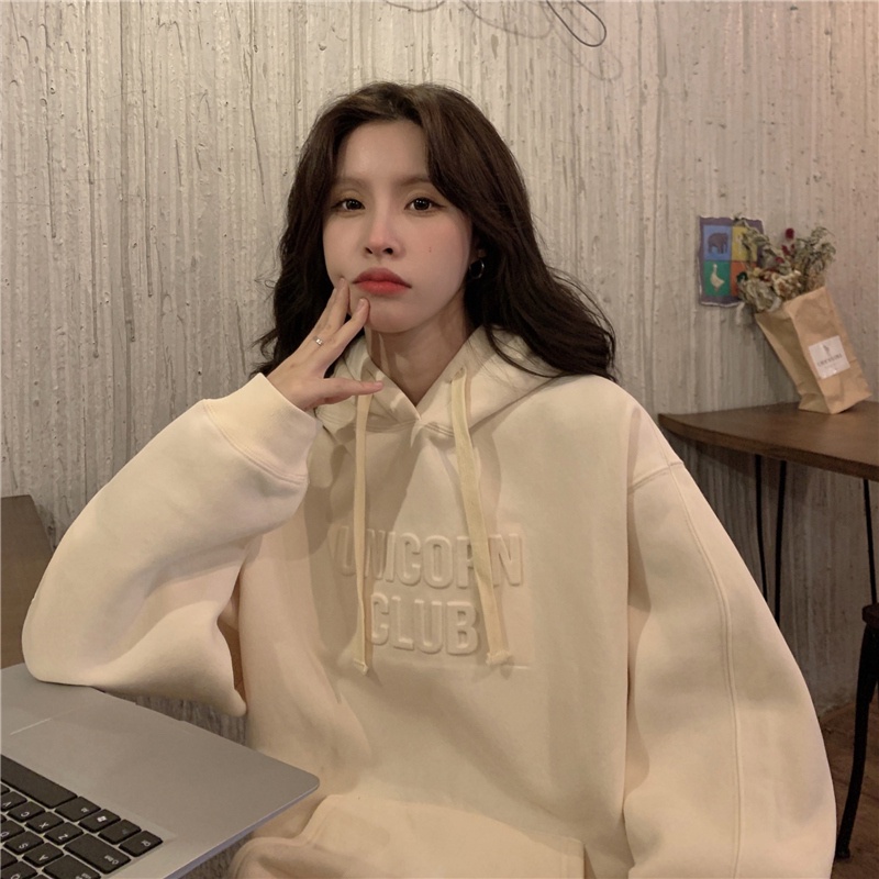 Áo hoodie dáng rộng tay dài vải nhung in chữ thời trang Hàn Quốc  | BigBuy360 - bigbuy360.vn