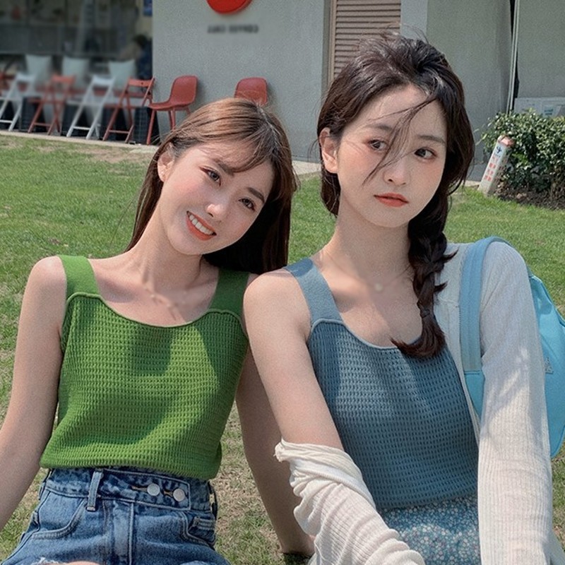 Áo Croptop Dệt Kim Sát Nách Cổ Vuông Màu Trơn Xinh Xắn Cho Nữ