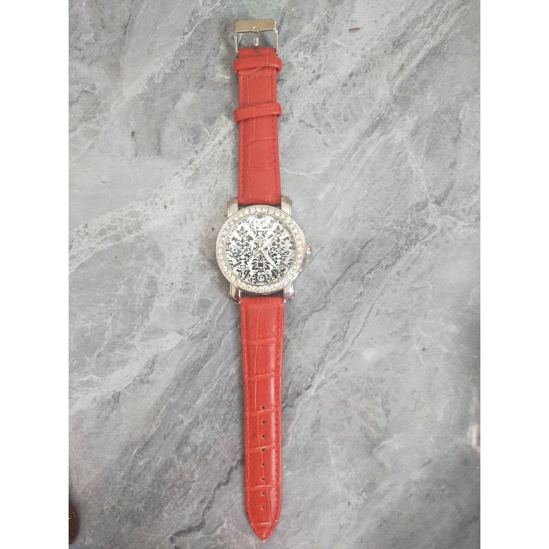 Đồng hồ si nhật nữ.niềng đính đá size 40.thương hiệu no Brand