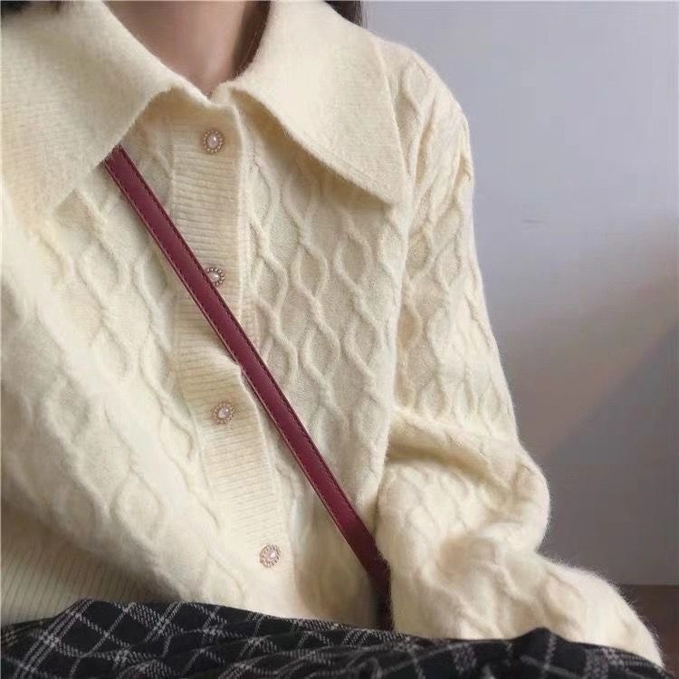 [Spot] Áo khoác cardigan ngắn dáng rộng màu đỏ cho nữ