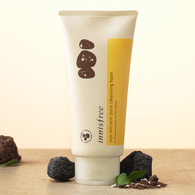 Sữa rửa mặt innisfree đất sét