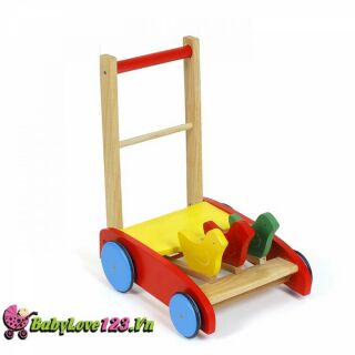 Xe gà tập đi cho bé
