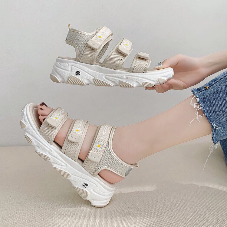 {Loại 1 - Có Sẵn} Sandal Hoa Cúc 3 Quai Đế Bánh Mì Quai Vải Dù, Đế Cao ~4cm Siêu Đẹp