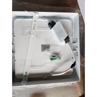 Đèn LED nổi trần 3 chế độ màu