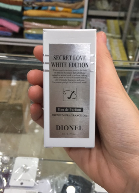 Nước hoa vùng kín Dionel Secret Love Black Edition và White Edition 5ml.