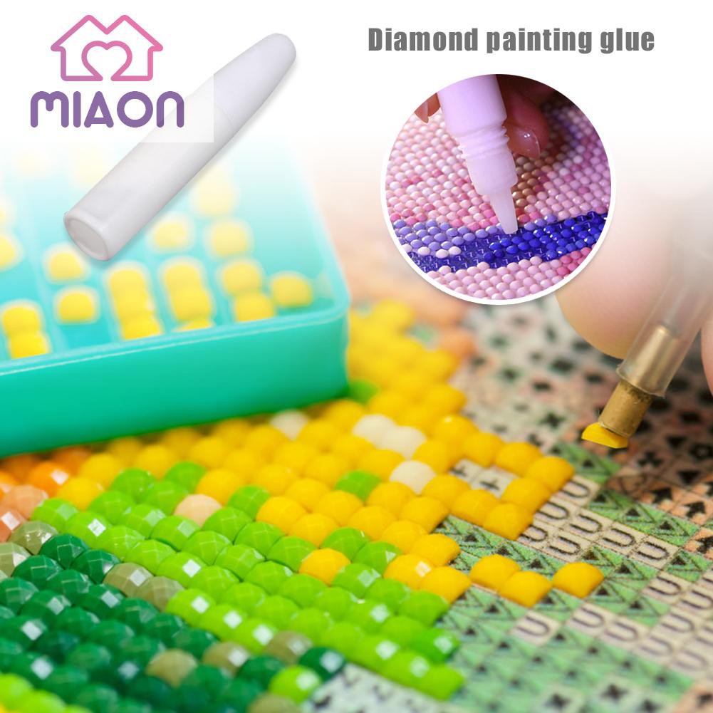 Chai keo trong suốt 3ml dùng làm tranh đính đá thủ công tự làm