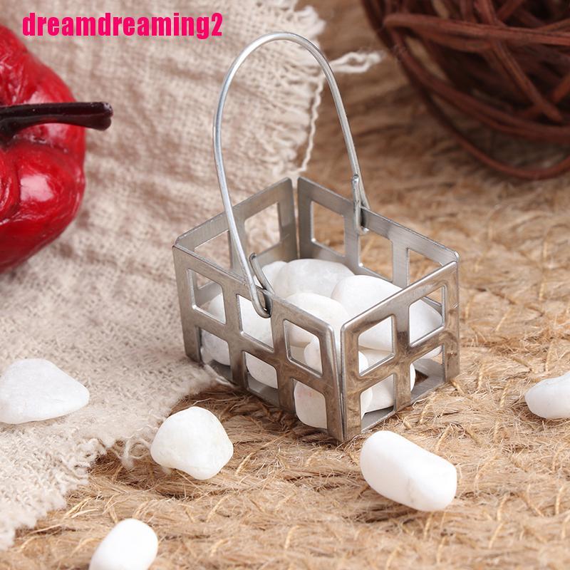 Giỏ Kim Loại Mini Đựng Đồ Chơi Búp Bê Tỉ Lệ 1: 1