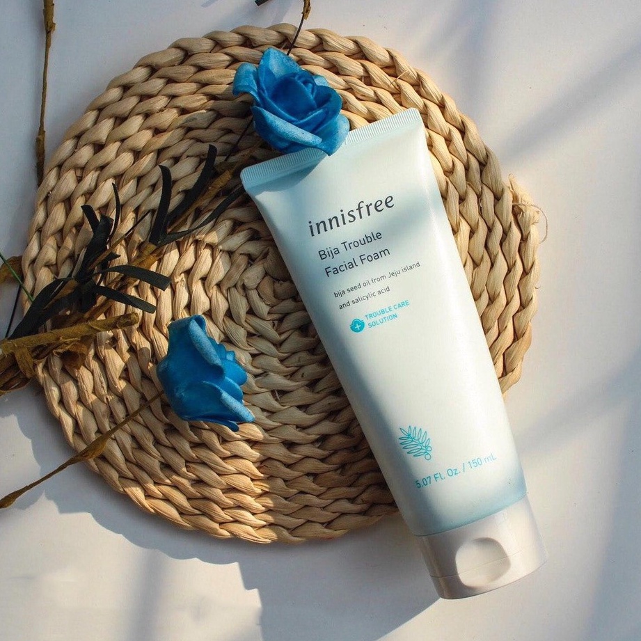 Sữa Rửa Mặt Cho Da Mụn Khẩn Cấp Innisfree Jeju Bija Trouble Facial Foam 150ml