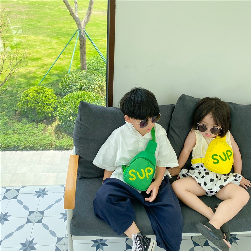 Túi bao tử thời trang chữ SUP nhiều màu túi đeo vai trẻ em cho bé trai bé gái