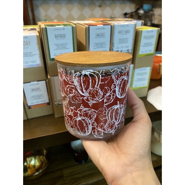 Nến thơm PUMPKINS HAVEST VNXK 2 bấc - Sáp đậu nành, hũ to 16 oz - Scented candles made in Vietnam