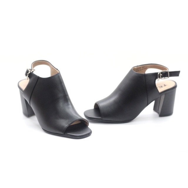 Giày sandal da giả bốt 8p