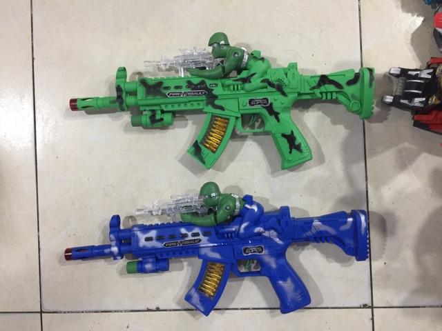 Có sẵn Mô hình chạy pin đồ chơi trẻ em