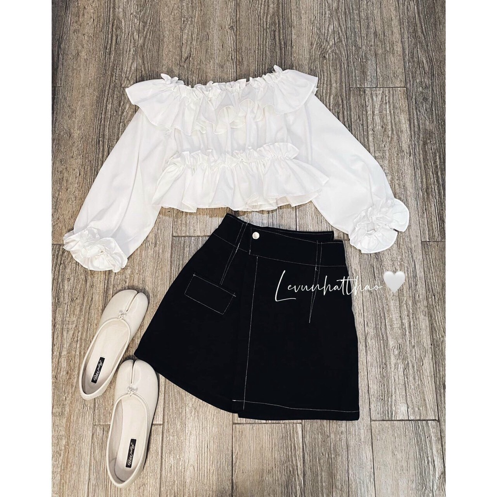 Set Đồ T gồm chân váy chỉ nổi và áo trắng trễ vai tay áo thiết kế xếp tầng bo chun điệu đà form chuẩn ZADOLA FASHION