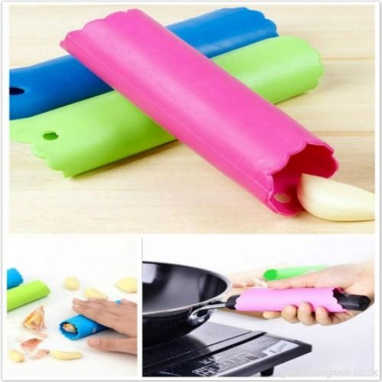 Dụng cụ bóc vỏ tỏi nhấc nồi đa năng- Màu ngẫu nhiên - AT