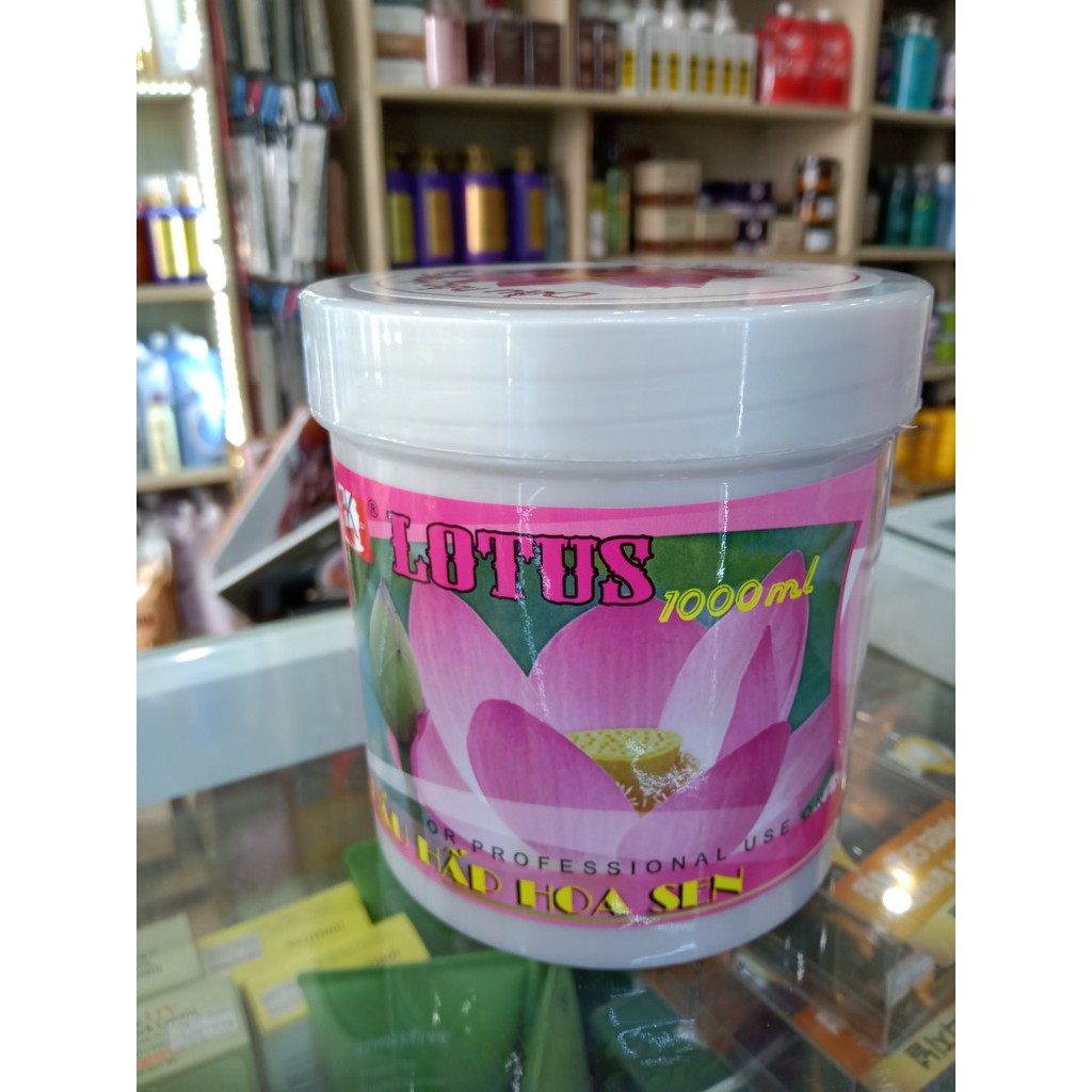 Hấp dầu hoa sen Lotus cung cấp dưỡng chất cần thiết cho tóc mềm và mượt -1000ml