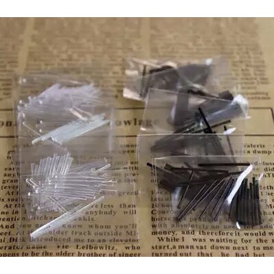 Khuyên nhựa trong suốt giữ lỗ tai, Thanh nhựa xỏ lỗ tai