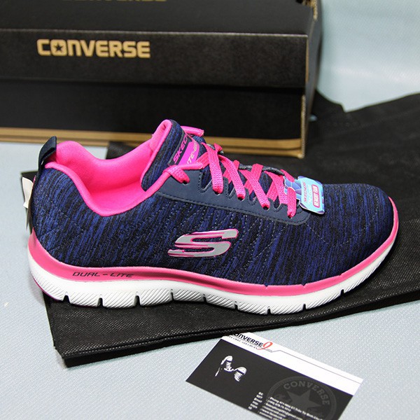 Giày Skechers thấp cổ vải xanh STVX03