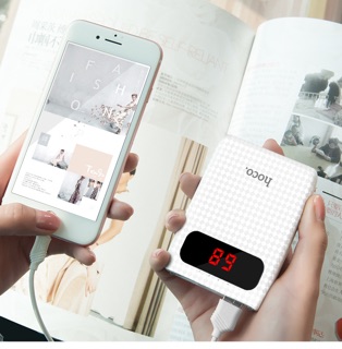 PIN SẠC DỰ PHÒNG HOCO B20 10000MAH LCD