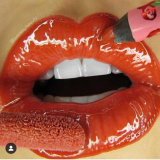 SON KEM BÓNG LIME CRIME LIP GLOSS