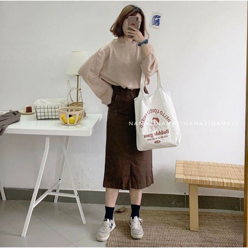 Chân váy midi kaki dáng dài vạt xẻ