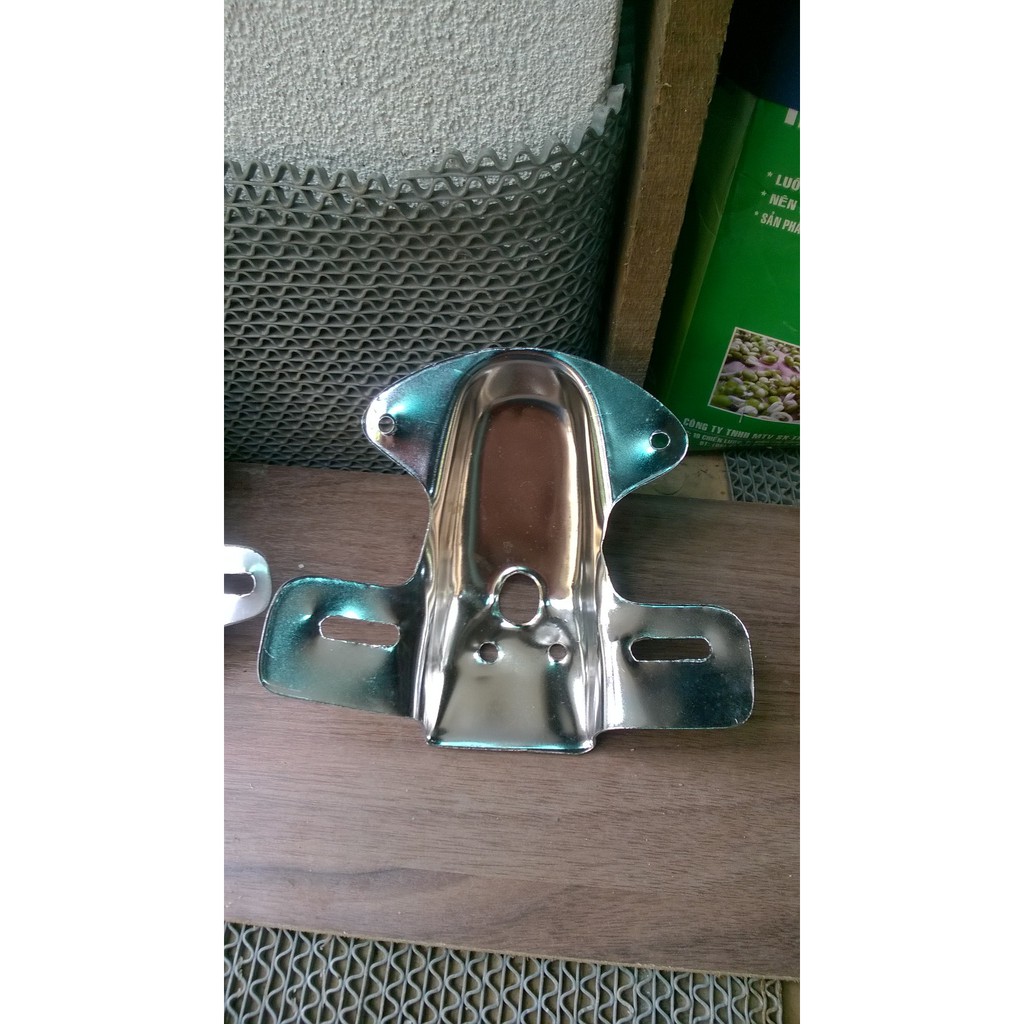 cóc gắn biển số + đèn hậu cho honda 67-68-72...bằng sắt xi