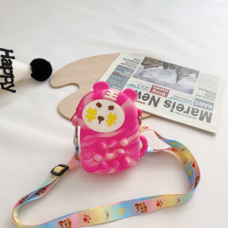 Túi Đeo Chéo Vai Bằng Silicone Thời Trang Dành Cho Bé Gái