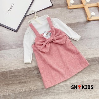 Set yếm nhung cute cho bé gái