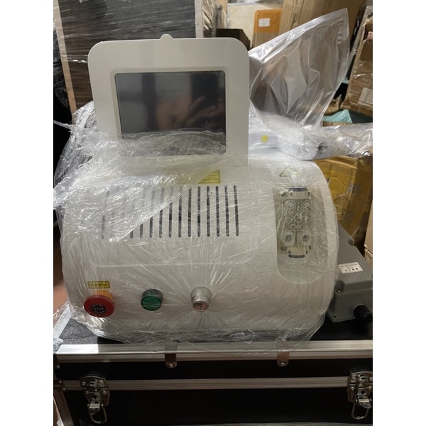 Máy lazer để bàn