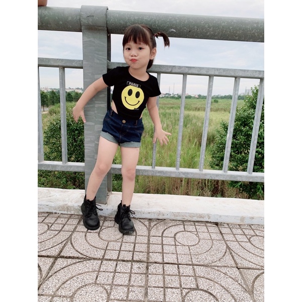 Set quần đùi phối áo body suit  siêu cá tính cho bé