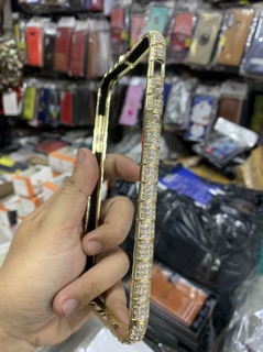 Ốp viền hột iPhone 11 (6.1), 11pro (5.8), 11 pro max (6.5)