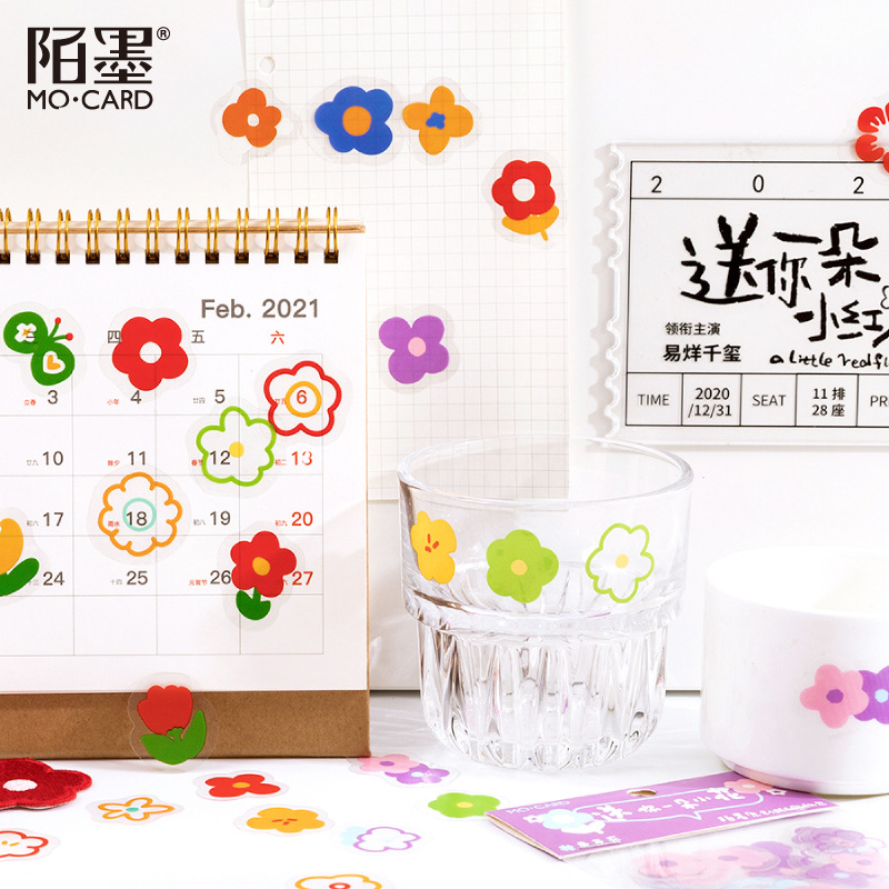 Set 45 Miếng Dán Hình Hoa Dễ Thương Dùng Để Trang Trí