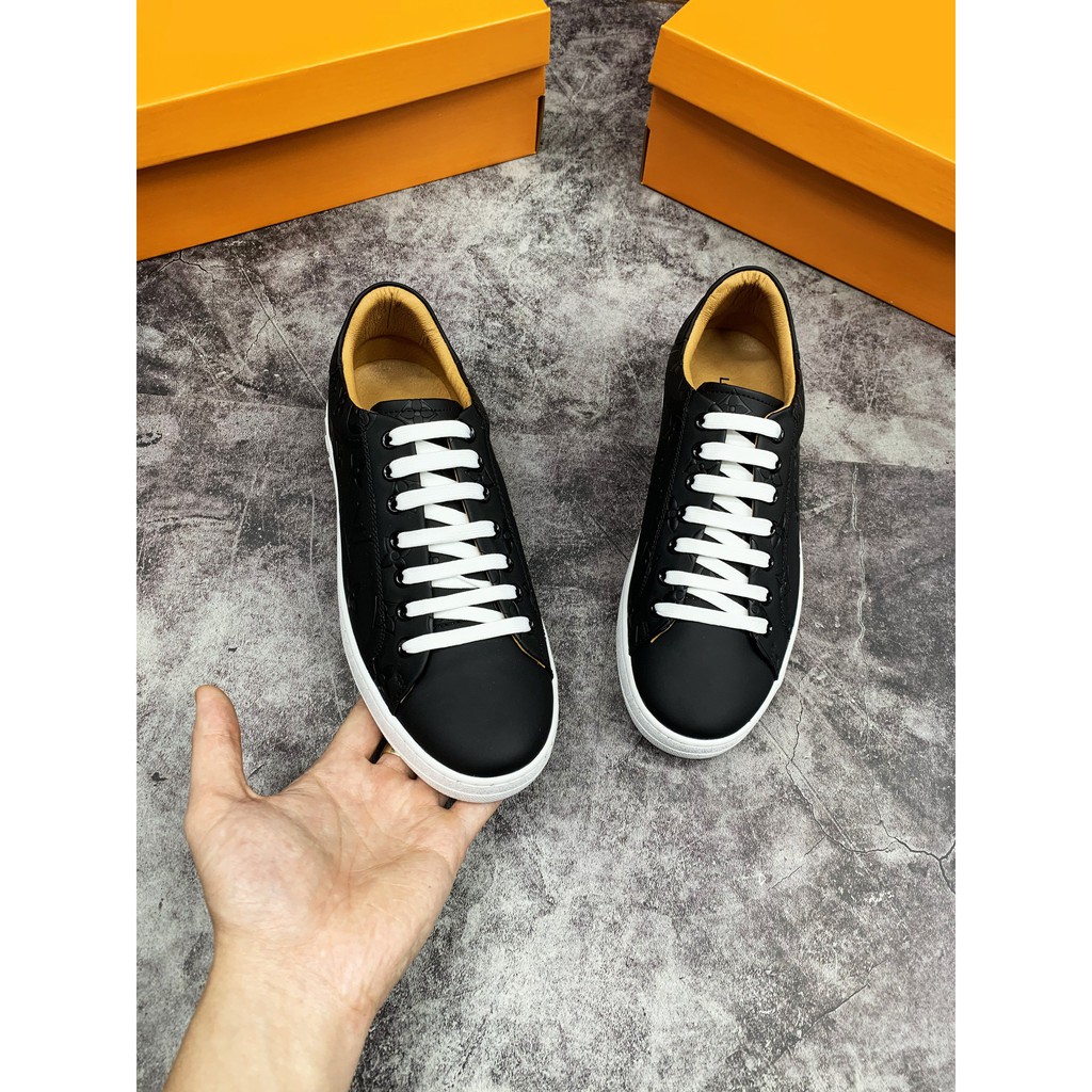 Giày nam Sneaker LV vân chìm
