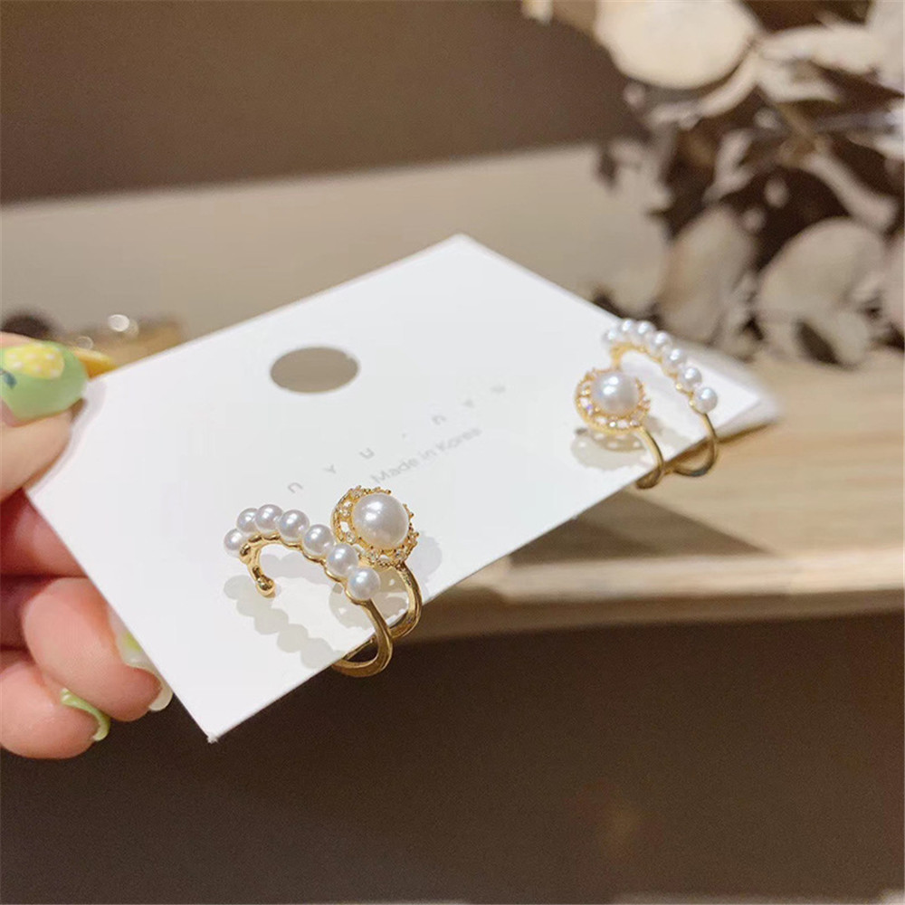 Khuyên Tai Dáng Dài Đính Ngọc Trai Nhân Tạo Kiểu Hàn Quốc