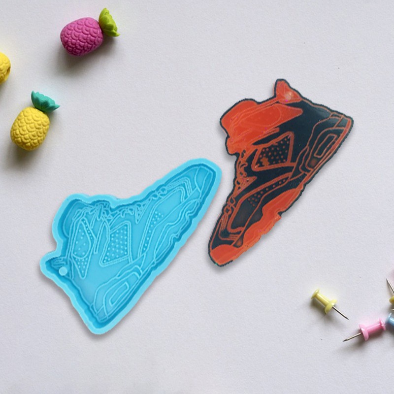Khuôn Silicone Làm Móc Khóa Hình Giày Trang Trí Diy