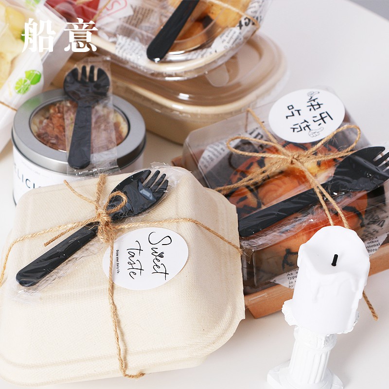 Đồ trang trí bánh kem  cuộn dâu gai 50m quấn thành bánh kem