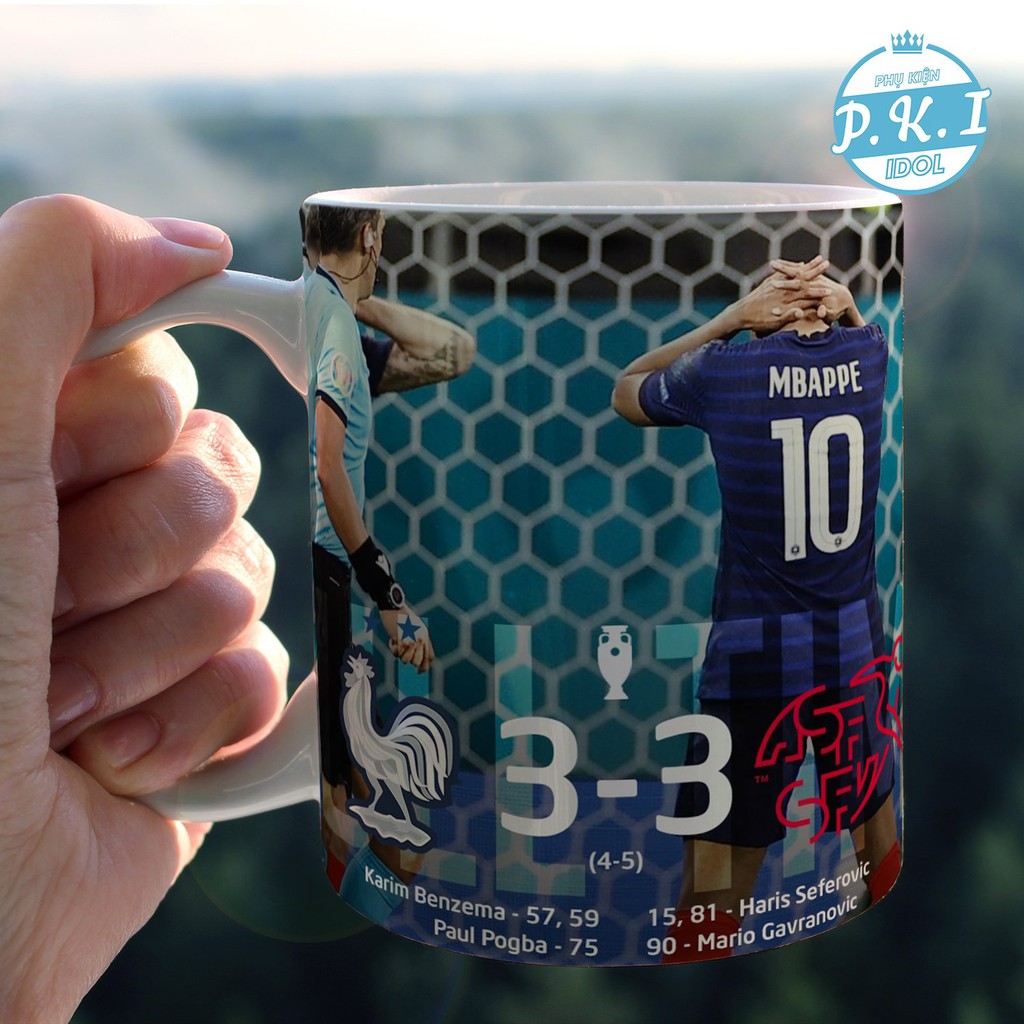 Cốc Sứ Cao Cấp In Hình Khoảnh khắc Mbappe sút trượt pen