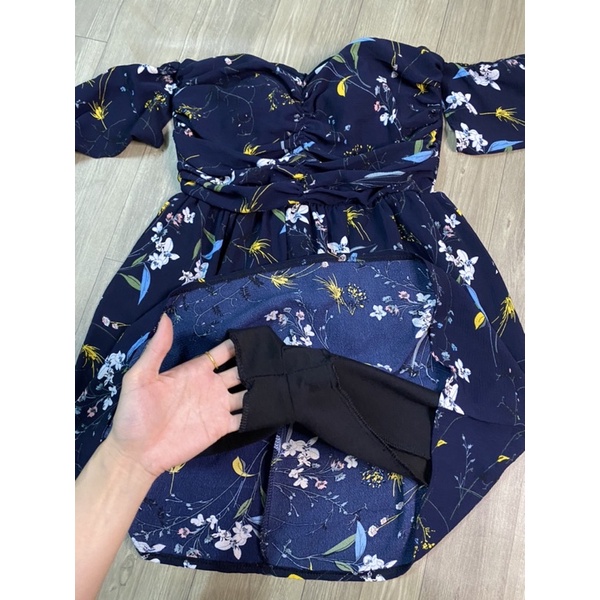 2hand đầm trễ vai 156