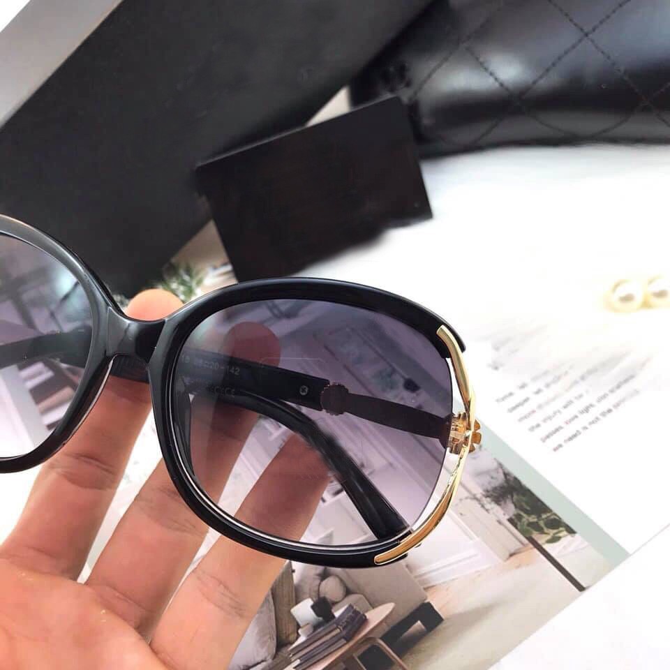 Kính Mát Thời Trang Nam Nữ Tròng Bầu Dễ Thương KM9318 | BigBuy360 - bigbuy360.vn