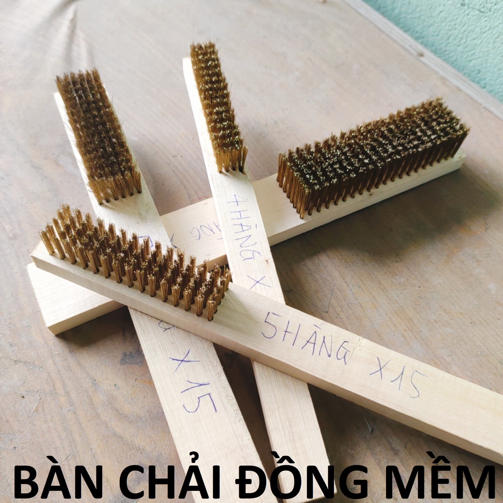 Bàn Chải Đánh Rỉ Sợi Đồng Cán Gỗ