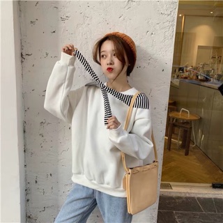 Áo thuỷ thủ cổ tròn