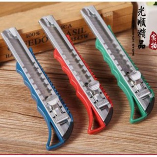 Dao rọc giấy loại lớn 15*2,7 cm
