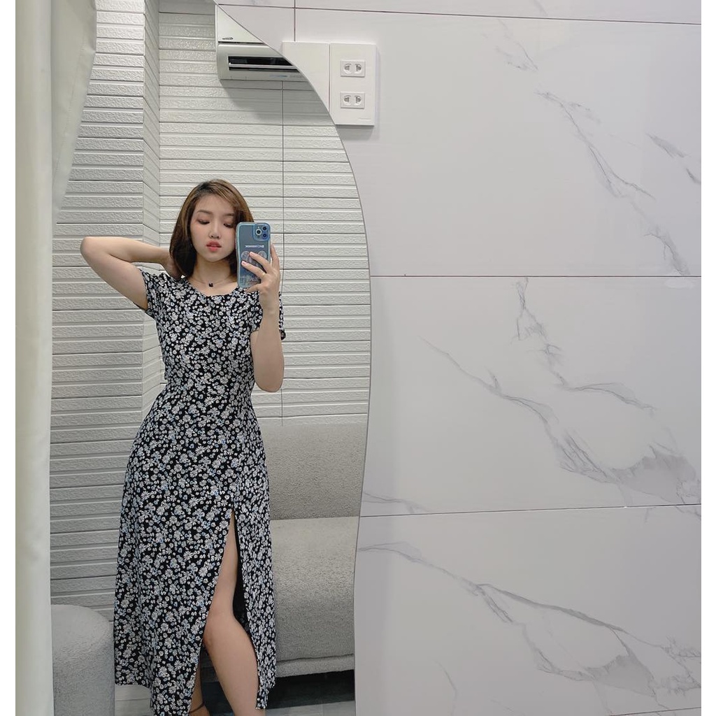 KT52- Đầm hoa khoét lưng